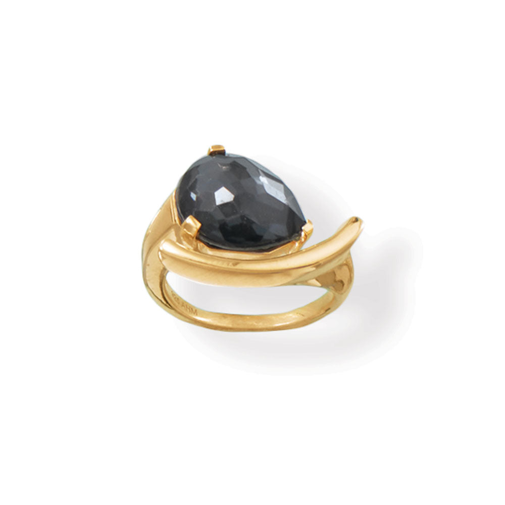 Get ready to turn heads at any black tie affair with this stunning 14 karat gold plated sterling silver wrap-style ring. Featuring an exquisitely cut 11mm x 13.5mm clear quartz and hematite doublet stone, this ring is a true showstopper. The band tapers from 4.8mm to 1.7mm, and it is available in whole sizes 6-9. Made with .925 sterling silver, this ring pairs perfectly with our gold and black jewelry collection.