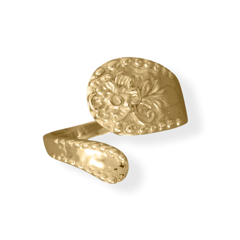 Indulge in the opulence of our exquisite floral spoon ring, crafted from .925 sterling silver and plated with 14 karat gold. This luxurious piece is the perfect gift for your beloved, with its delicate floral design and adjustable fit in sizes 6-9. Elevate your style with this stunning accessory.